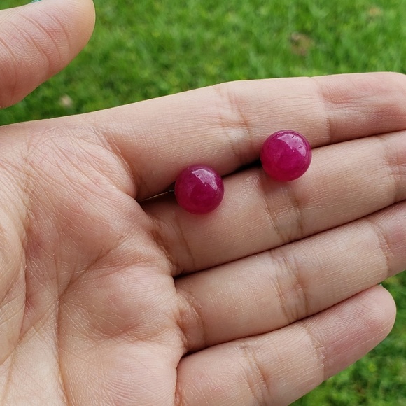 Magenta quartzite graduated beads necklace and earrings set Bright bold colorful - Picture 5 of 5